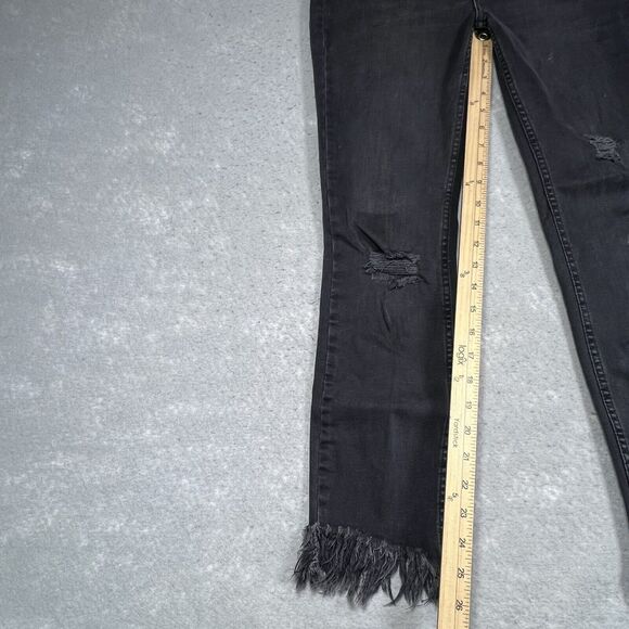 We The Free Womens Size 27 Black Distressed Denim Skinny Ankle Jeans Free People - Picture 8 of 12